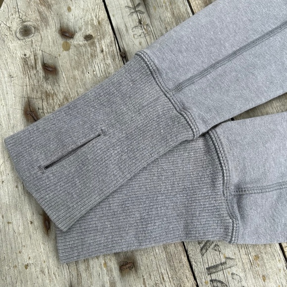 Lululemon ⎮ Grey scuba hoodie - Picture 6 of 8